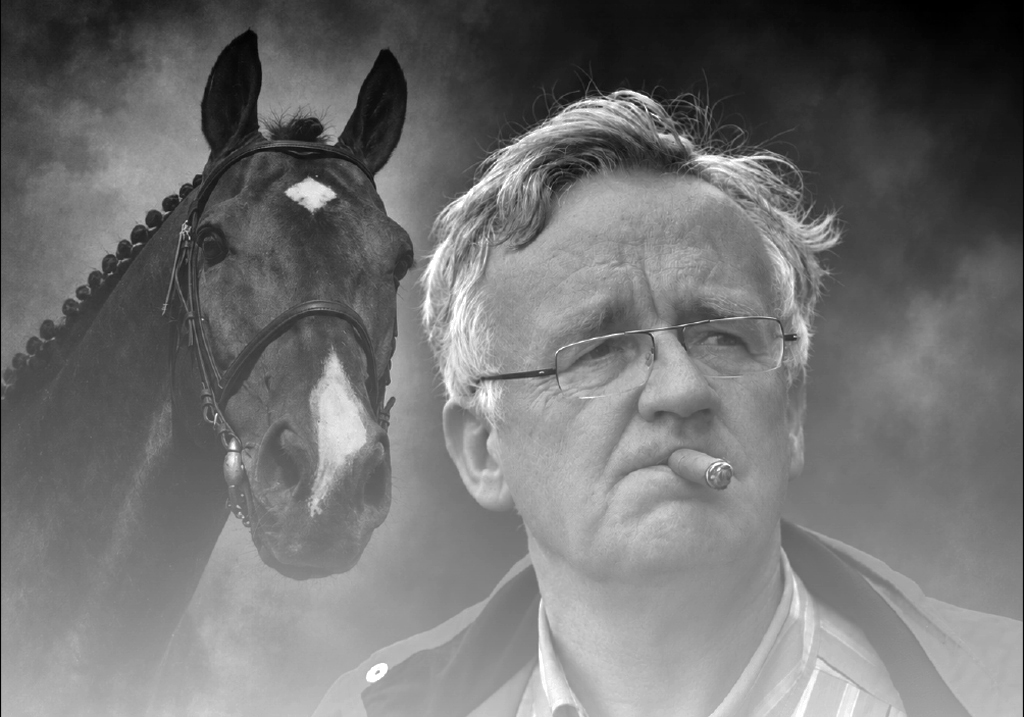 Karakteristieke foto van Herman Seiger: met paard en onafscheidelijke sigaar.
