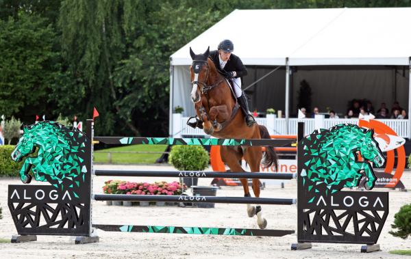 Lars Schröder met EIC Ambiance du Seigneur in actie op ‘eigen’ grond in Tubbergen.