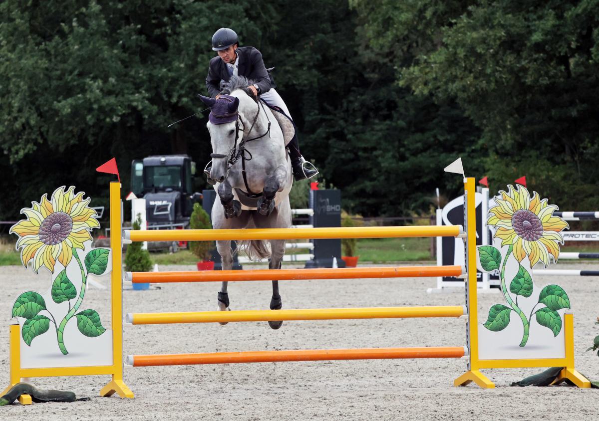 Denny Turello eiste met Roozi van Strokapelleken de tweede plaats op.