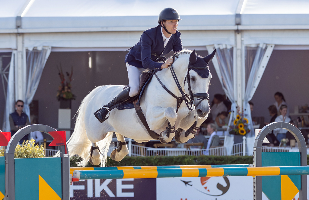 Foto Gerben Morsink met Corthago Z © Ashley Claus.. 